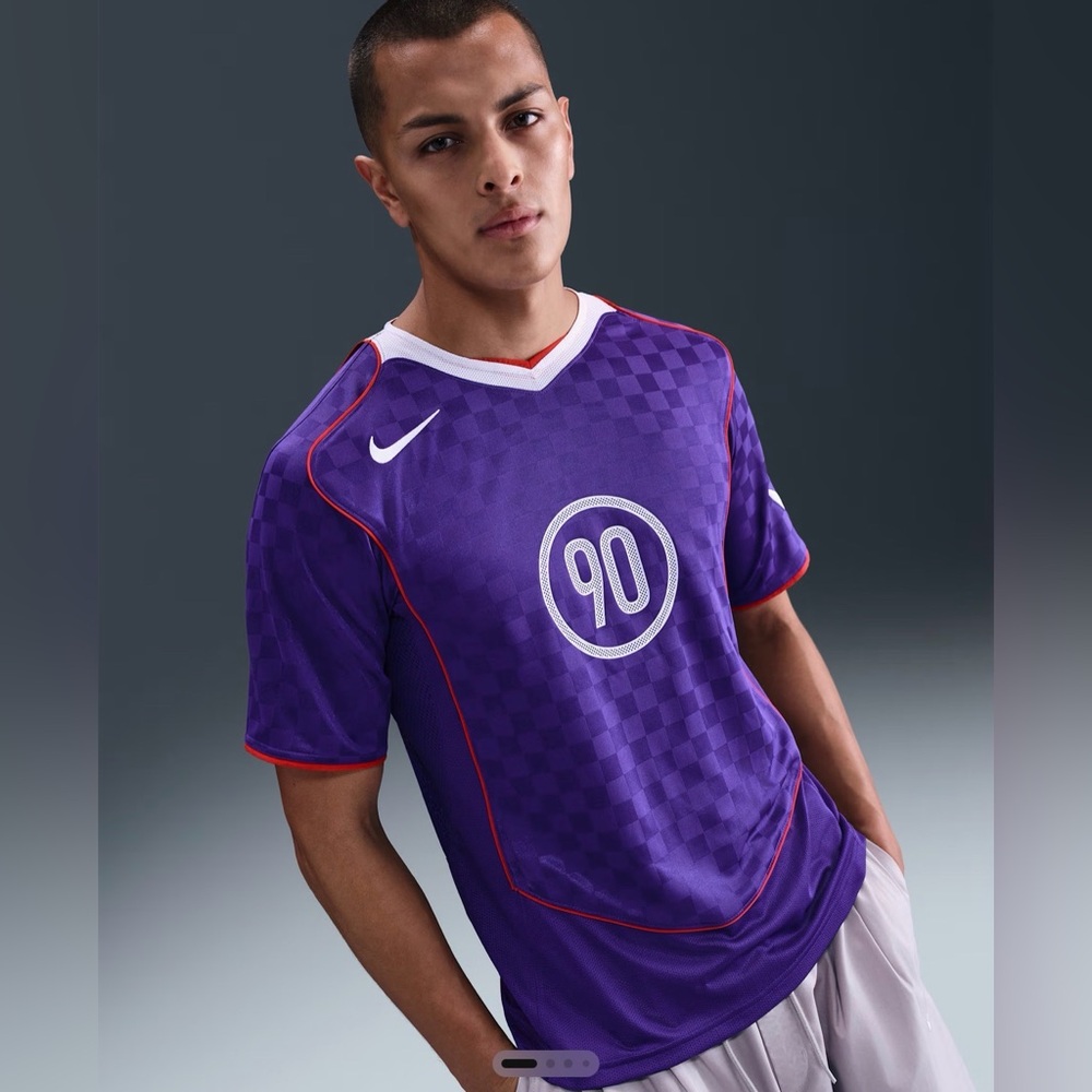 Nike Total 90 Dri-FIT Short-Sleeve L Soccer Jersey 'Court Purple IM6299-547 NWT